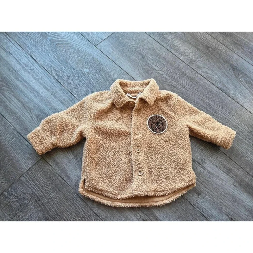 Baby gap sweater 3-6 mos